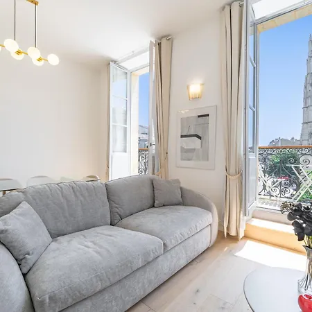 Place Pey Berland Avec Balcon Et Parking Apartamento