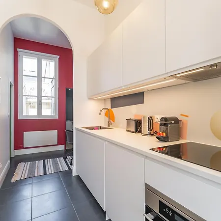 Apartamento Place Pey Berland Avec Balcon Et Parking